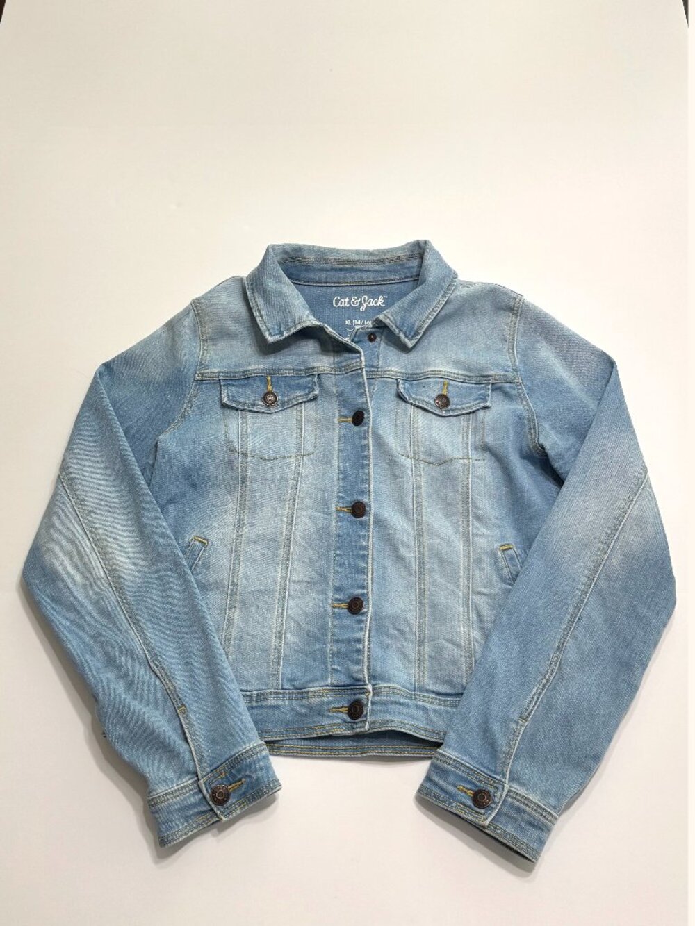 Cat & Jack Girls Light Wash Denim Jean Jacket Size 14/16